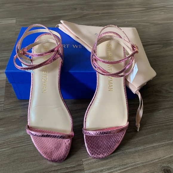 stuart weitzman merinda flat sandals